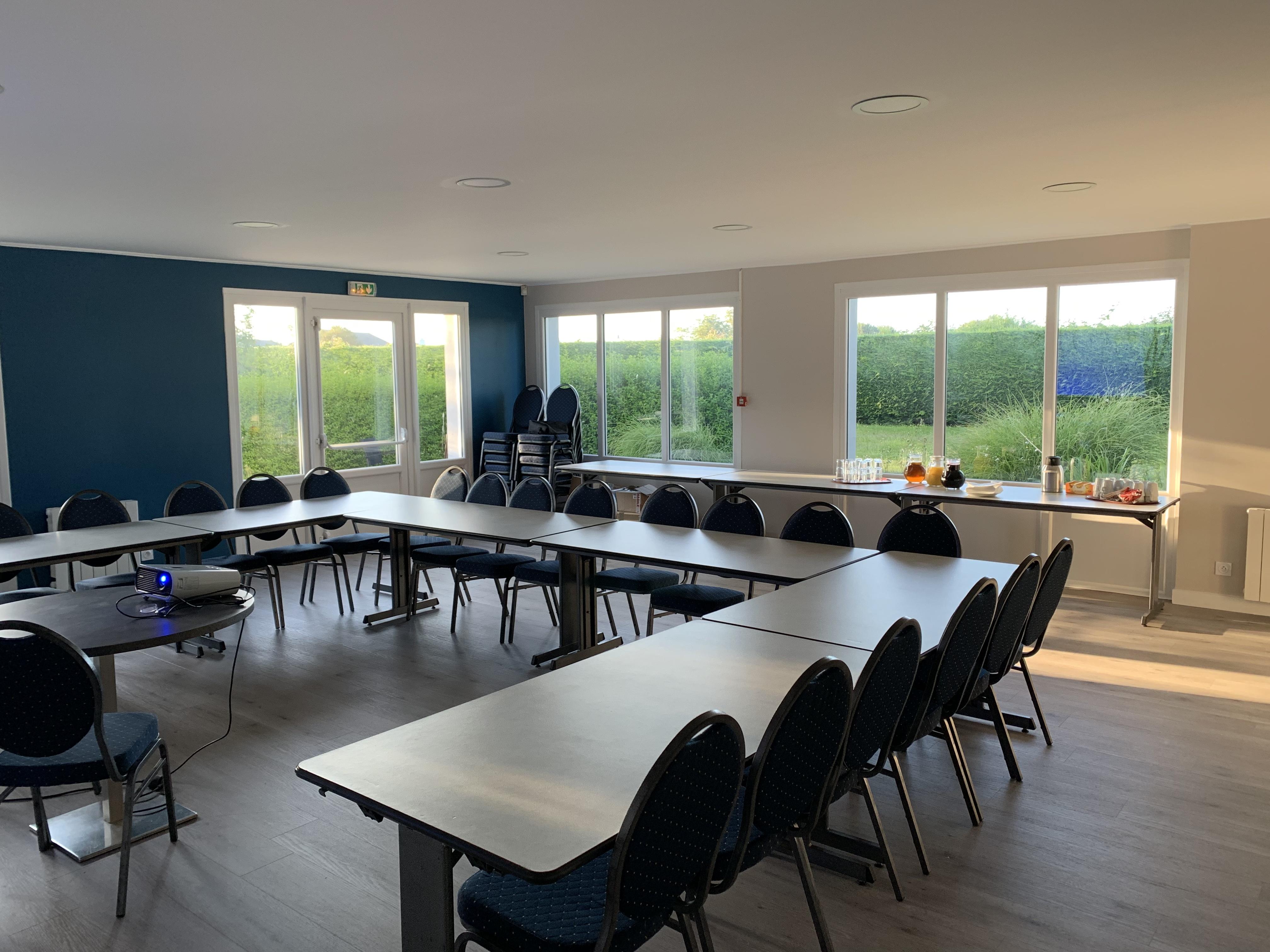 Brit Hotel Morlaix Сен-Мартен-де-Шам Экстерьер фото