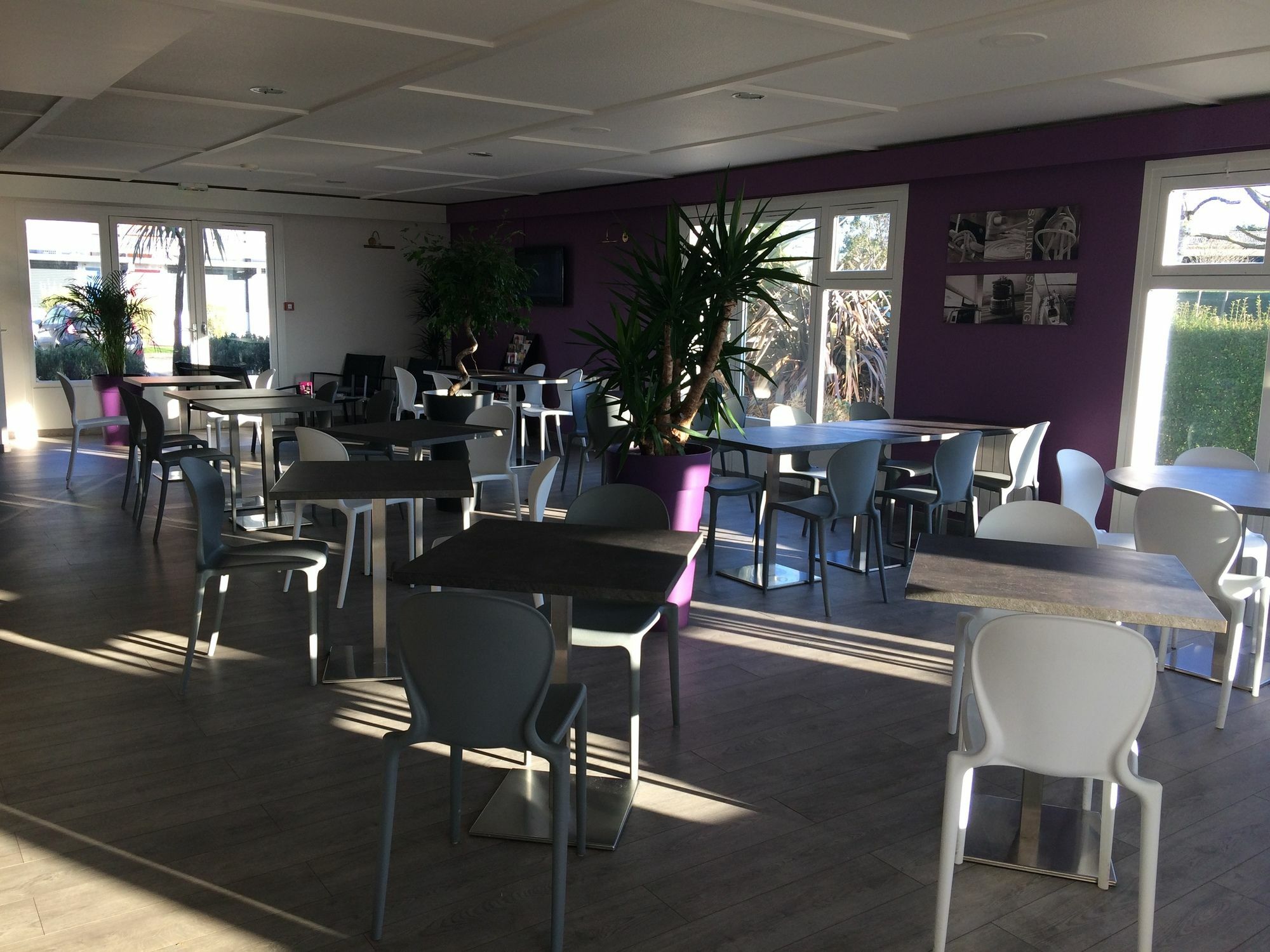 Brit Hotel Morlaix Сен-Мартен-де-Шам Экстерьер фото
